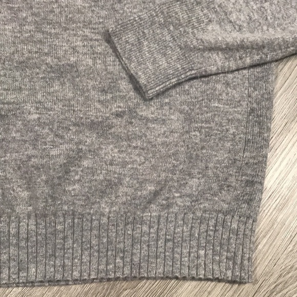 Ports 1961 Gray 100% Cashmere Sweater size M - Picture 4 of 9